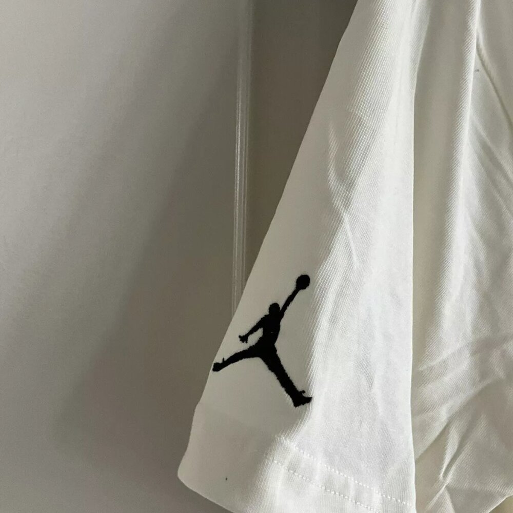 Air Jordan 1 Lost and Found T-shirt (FD0536-133) Size Large. Condition is New wi - Picture 5 of 7